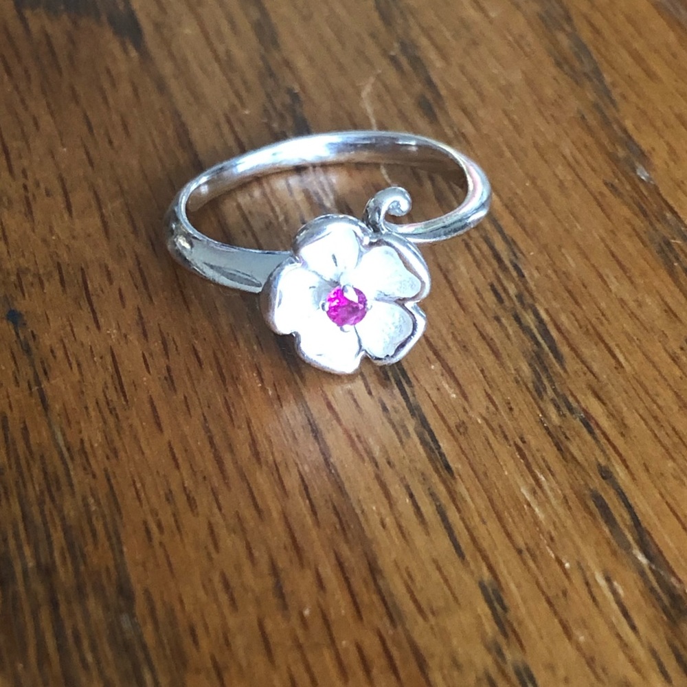 Flower Ring With Ruby - image 1